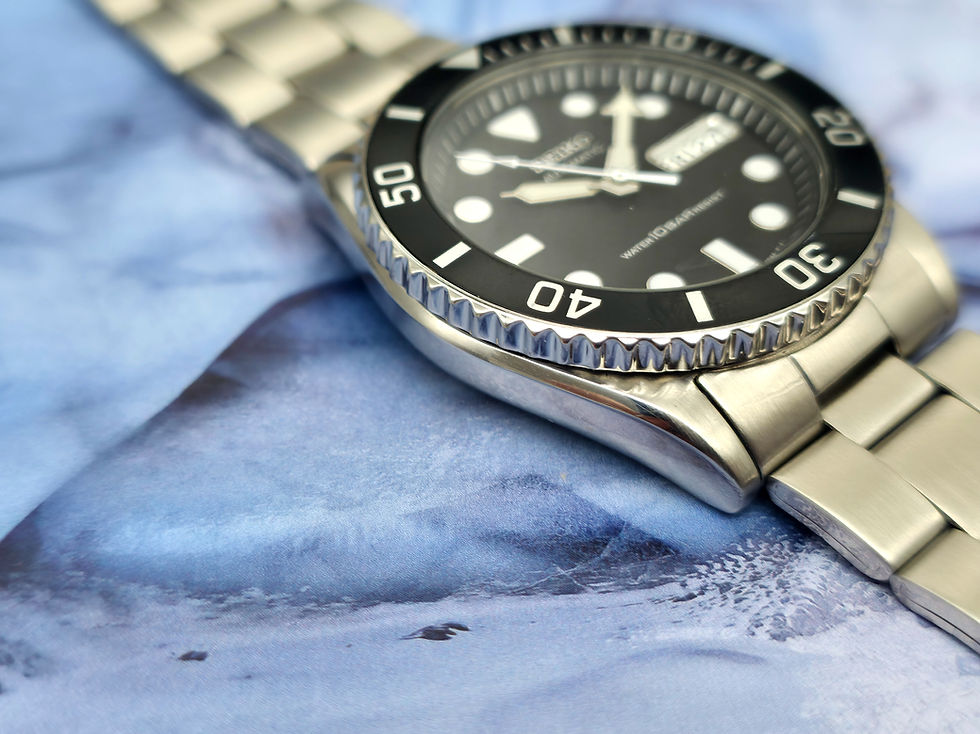 Thumbnail: 2001 Seiko SKX031 (7S26-0040) Automatic Dive Watch