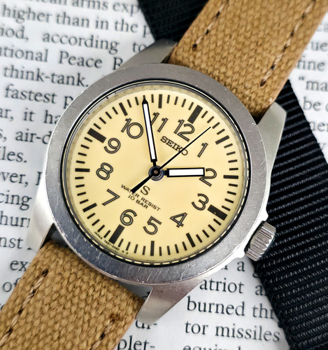 Full Lume 1995 Seiko SUS 7N21-0010 