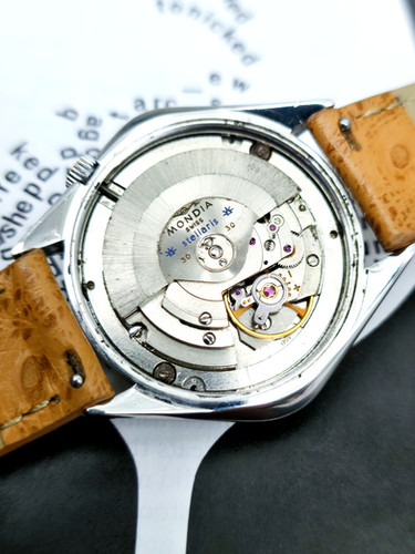1970s Mondia Stellaris Automatic Watch | DC Vintage Watches