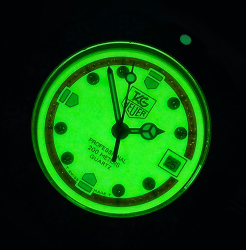 Full Lume 1995 TAG Heuer Formula 1 Ref. WA1411 Womens Diver | DC