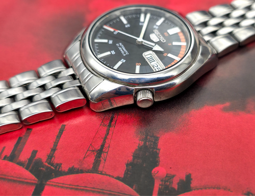 2006 Seiko Ref. SNK375 