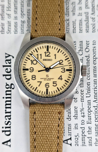 Full Lume 1995 Seiko SUS 7N21-0010 