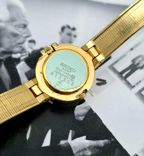 Gold 1988 Seiko 1E20-0A20 