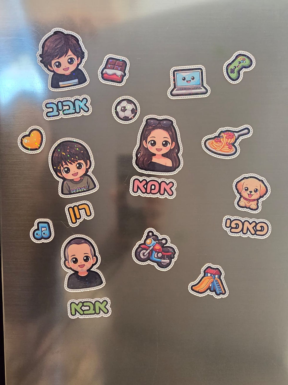 תמונה ממוזערת: בקרוב! מגנטים צורניים מדליקים בהתאמה אישית