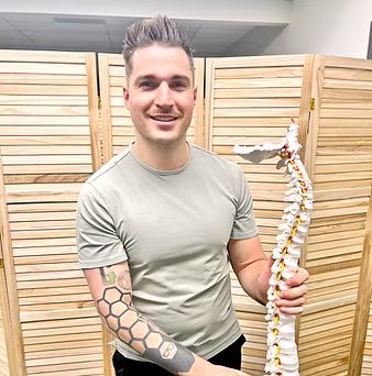 Writer: Dr. Mateo Franco