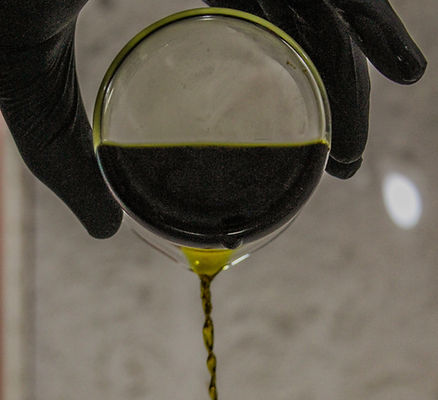 Working with oils for food fragrances_ed
