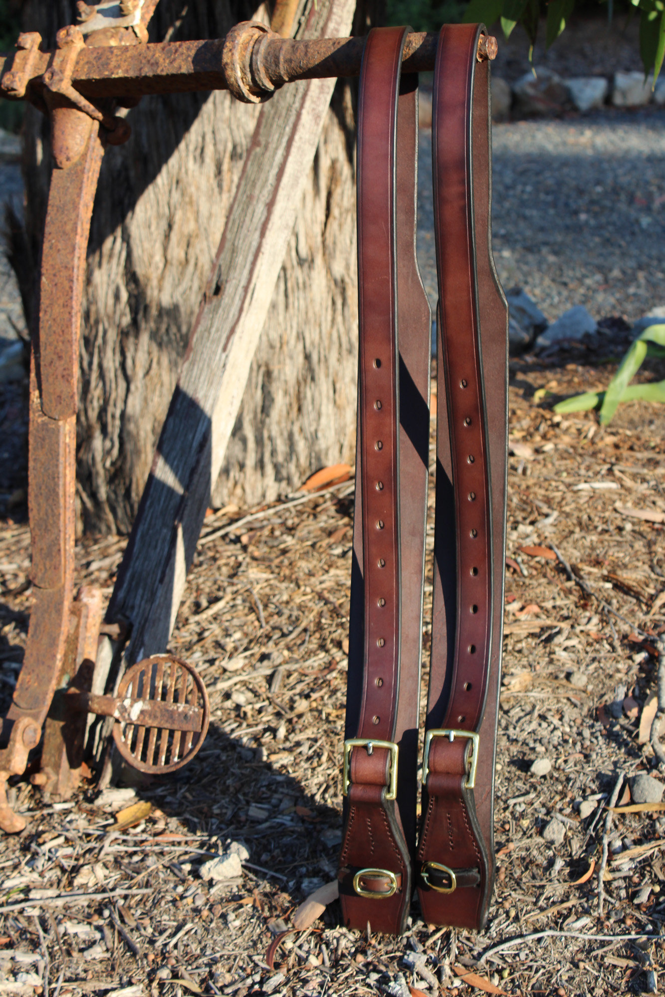 Wide Stirrup Leathers elfreeman