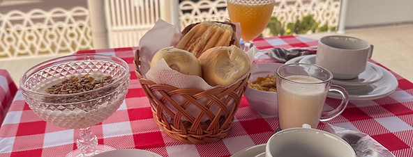 Café da Manhã com Vista