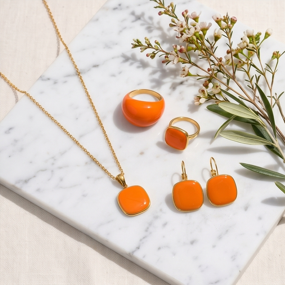 Juwelen combineren met kledij: zo creëer je een stijlvolle look