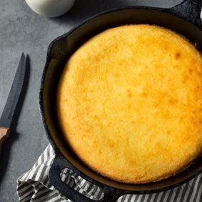 GLUTEN FREE SKILLET CORNBREAD