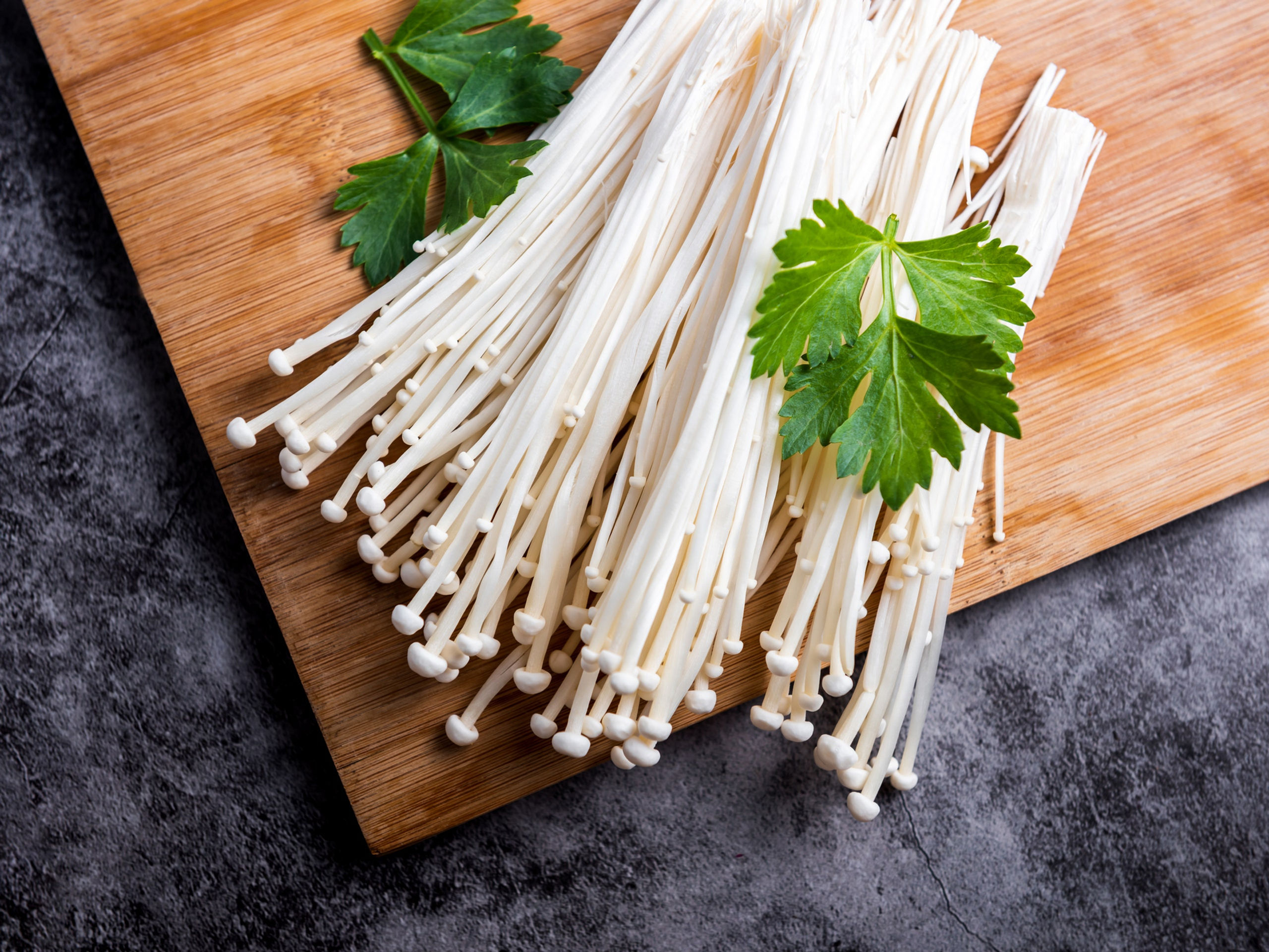 Enoki Mushroom (100g)