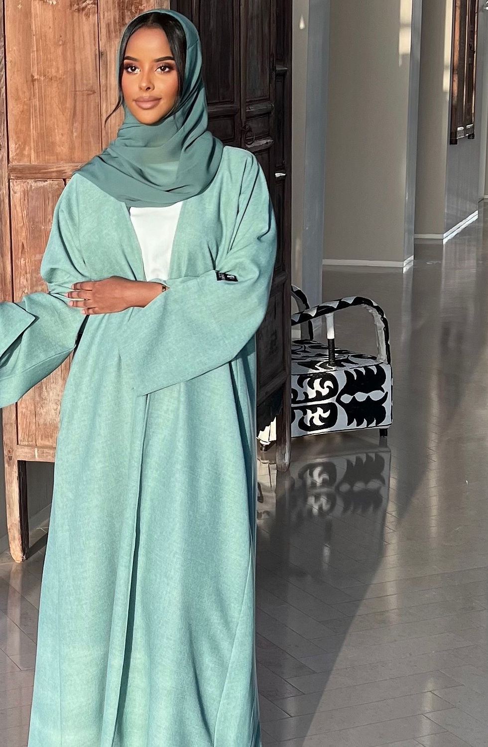 Thumbnail: The Rosché Abaya with dress