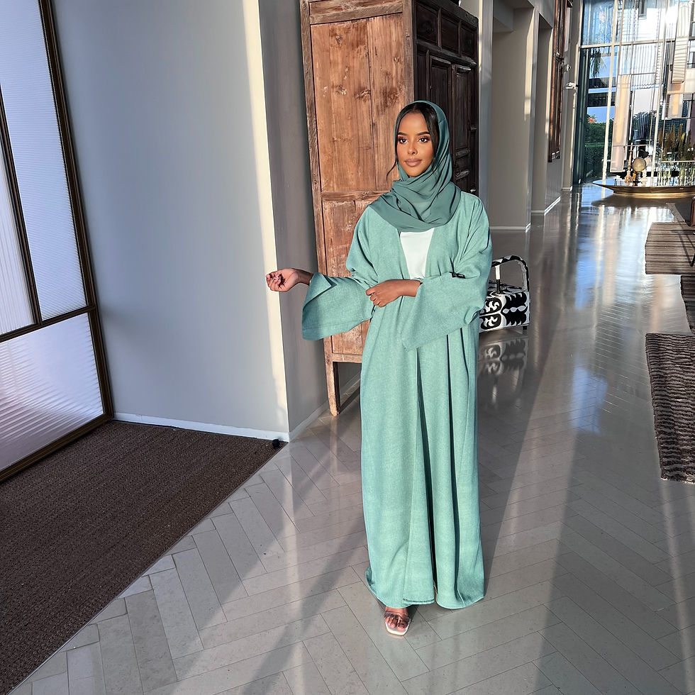 The Rosché Abaya with dress