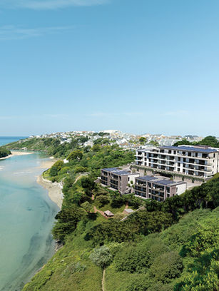 Design begins with the landscape, creating homes that belong on Pentire’s shoreline.