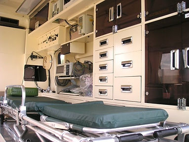 消防組合認定の乗務員が乗車
