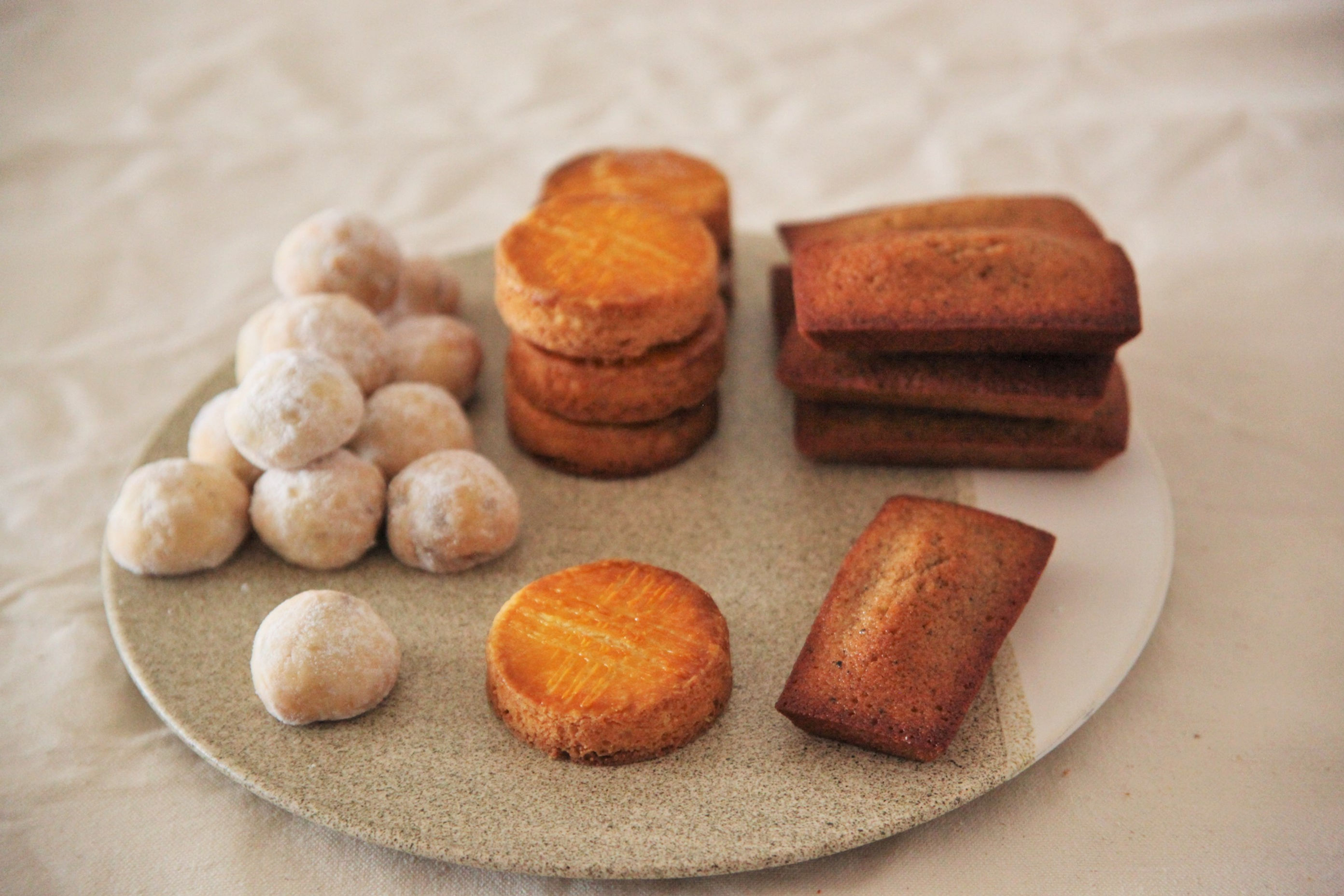 クラシカル焼き菓子BOX（M）