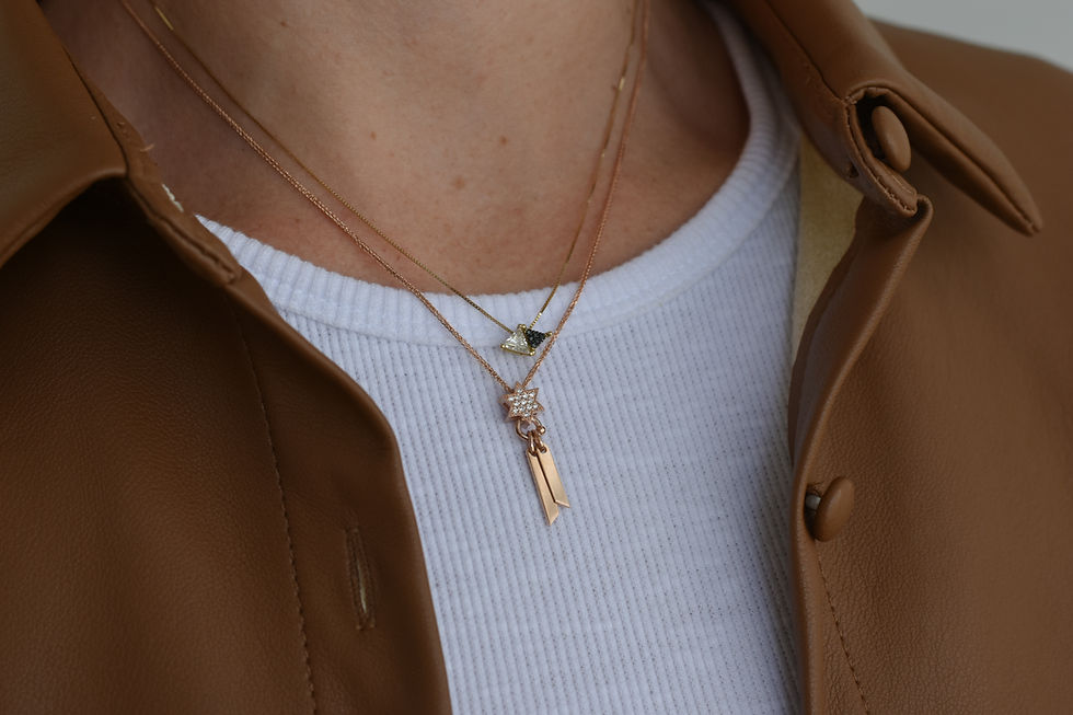 Thumbnail: Black & White Speculum Diamonds Necklace