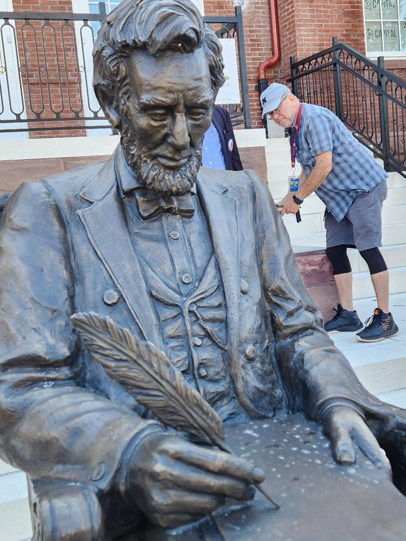 New Lincoln Statue Moved to Its Forever Home