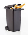 67860186-bouquet-de-cigarettes-dans-le-f