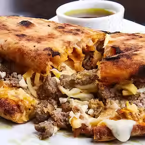 ★ Panuozzo di salsiccia e provola