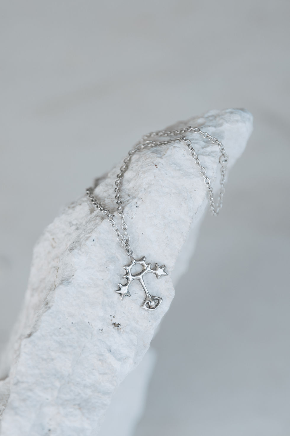 Thumbnail: Equilibrium pendant