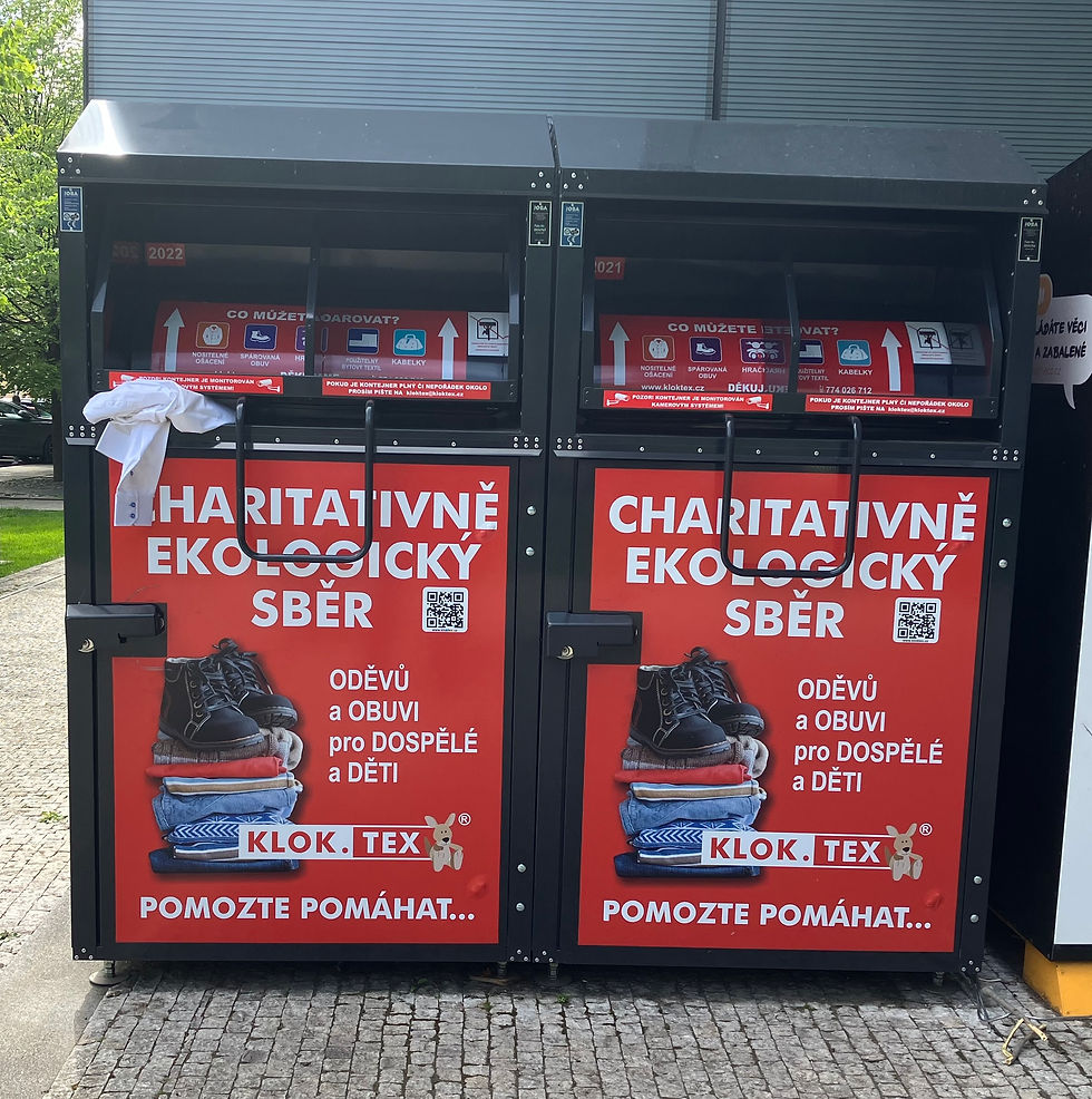 Kontejnery na třídění textilu Klik-Tex