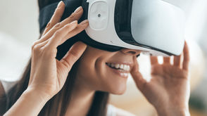 השימוש במציאות מדומה ומציאות מדומה מורחבת בתחומים שונים