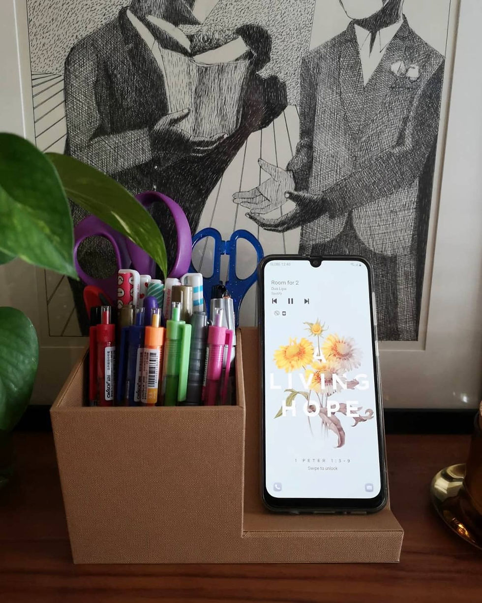 Thumbnail: Desk & Phone Organizer