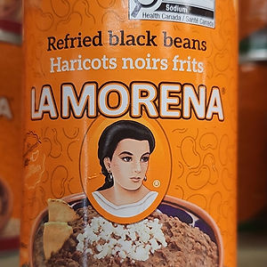 La morena refried black beans 440ml