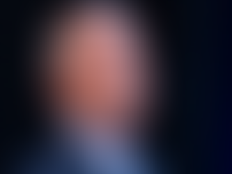 Robert Kennedy Jr. retira su candidatura en estados clave y apoya a Trump