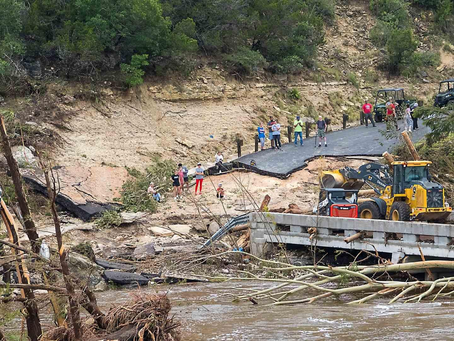 Aumenta cifra muertos Texas y más de 160 siguen desaparecidos