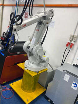 Robotic Welding Machine