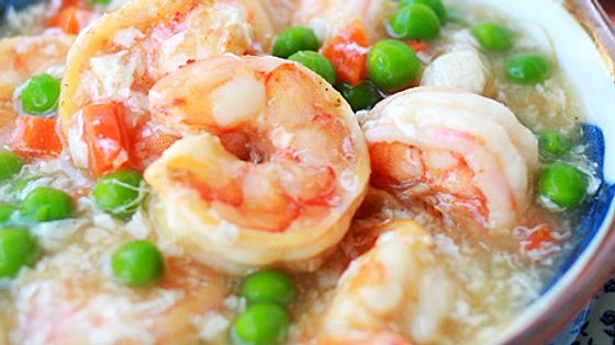L13. Shrimp with Lobster Sauce