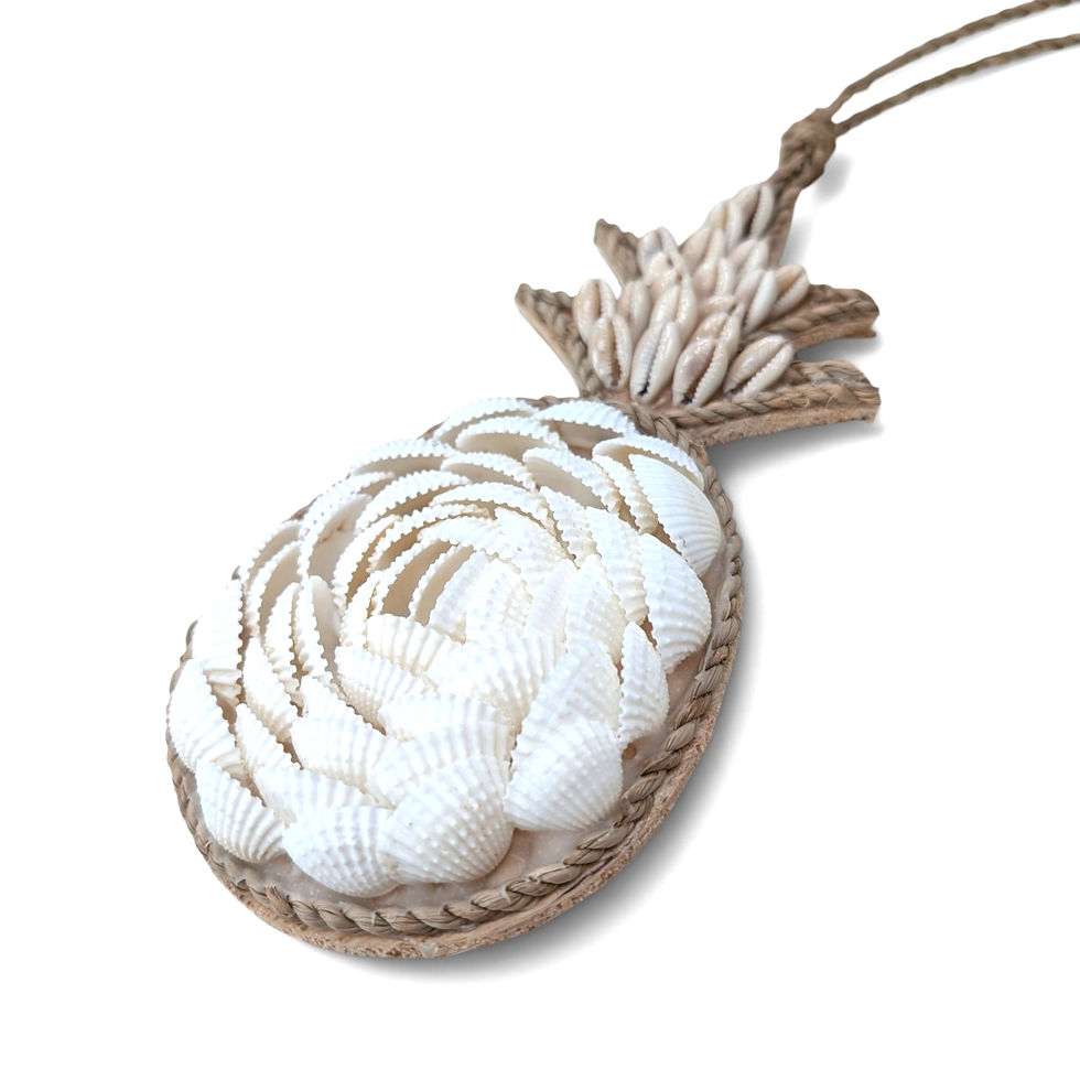 Thumbnail: Artisan shell pineapple with layered circular shell details