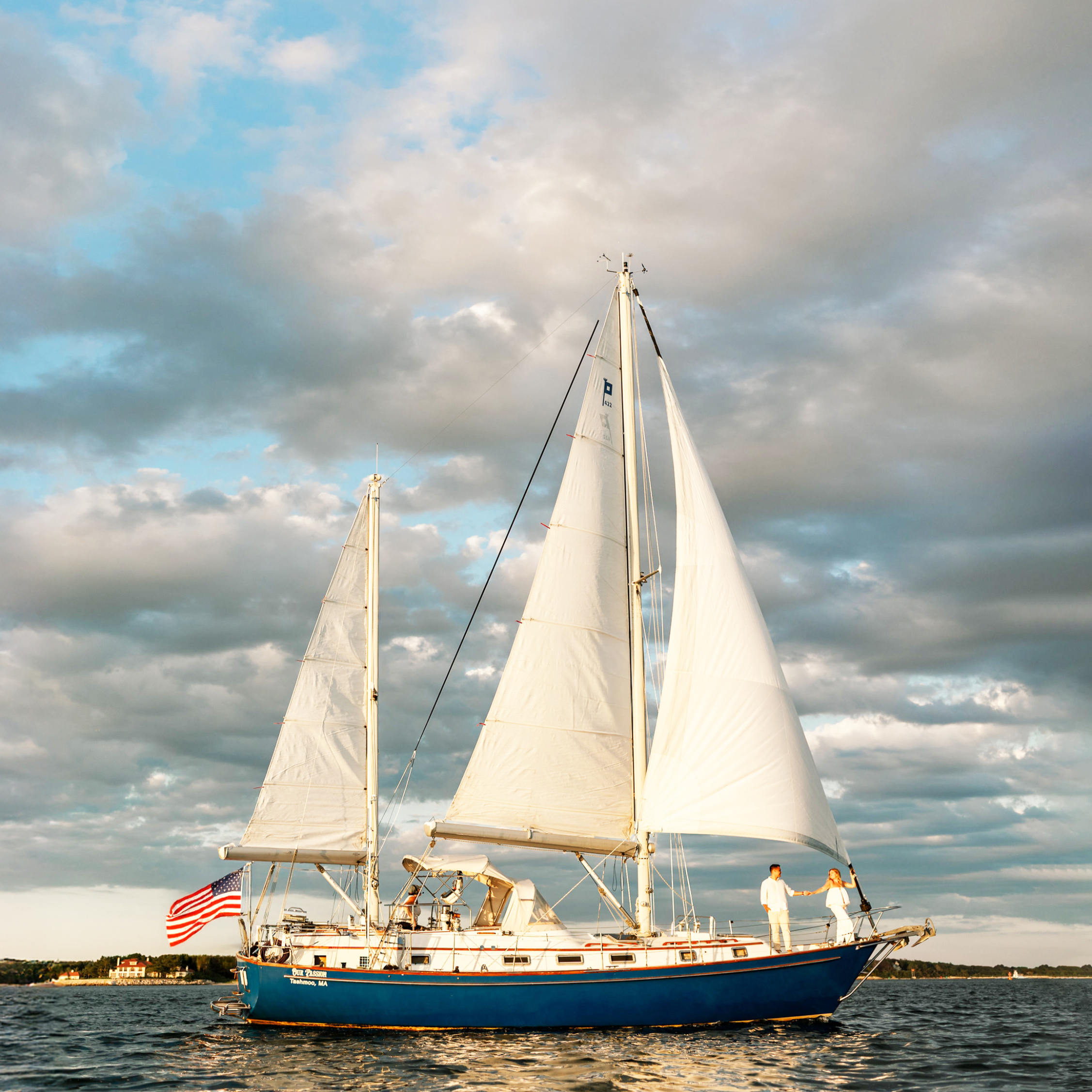 MARTHA'S VINEYARD CHARTER CO.