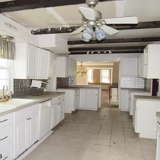 pic4 - 604 s shore.webp