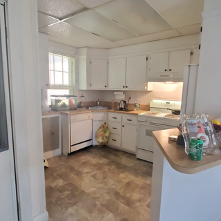 20190826_125721.heicFixer-uppper for sale Mountainside, NJ