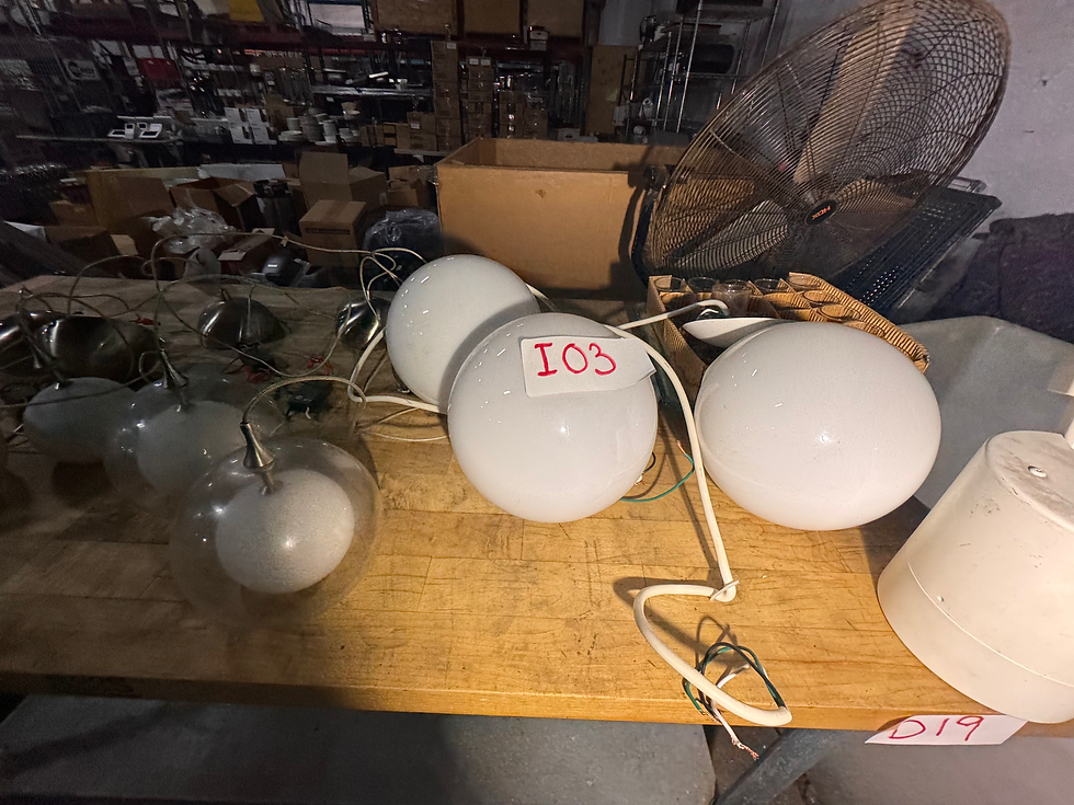 Thumbnail: Dandelion Pendant Chandeliers