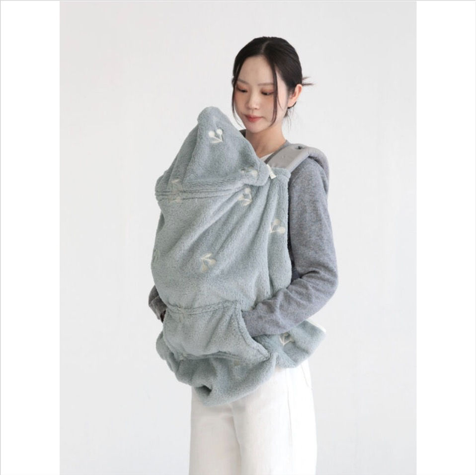 縮圖：刺繡圖案♥法蘭絨孭帶墊｜嬰兒車被仔