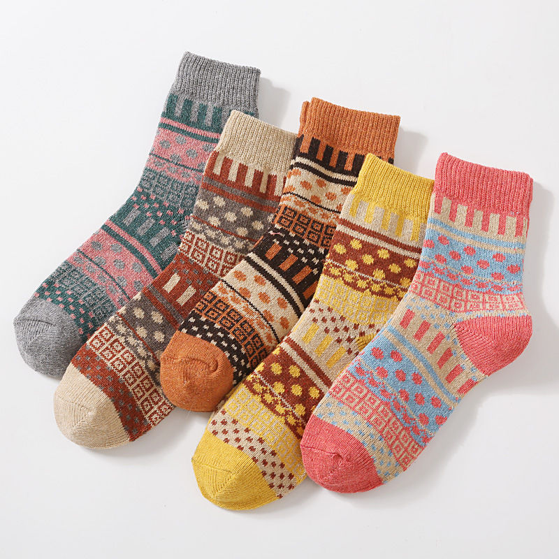 Thumbnail: 5 Pairs Women Socks Autumn Winter Thickened Warm Soft Comfortable Fashion Middle