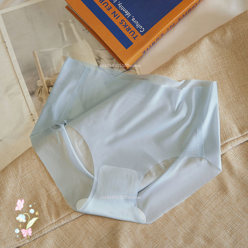 الصورة المصغرة: New Ice Silk Seamless Underwear Ladies Summer Ultra-thin Sense Quick-drying Pant