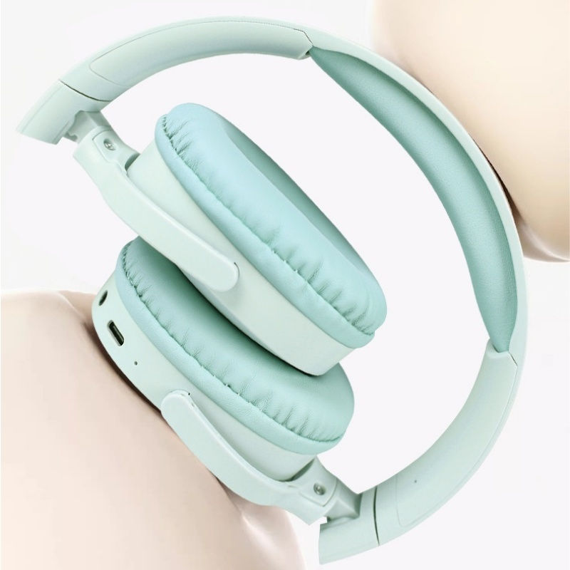 Thumbnail: Fashionable Bluetooth wireless headphones, over-ear, deep bass, sports stereo, h