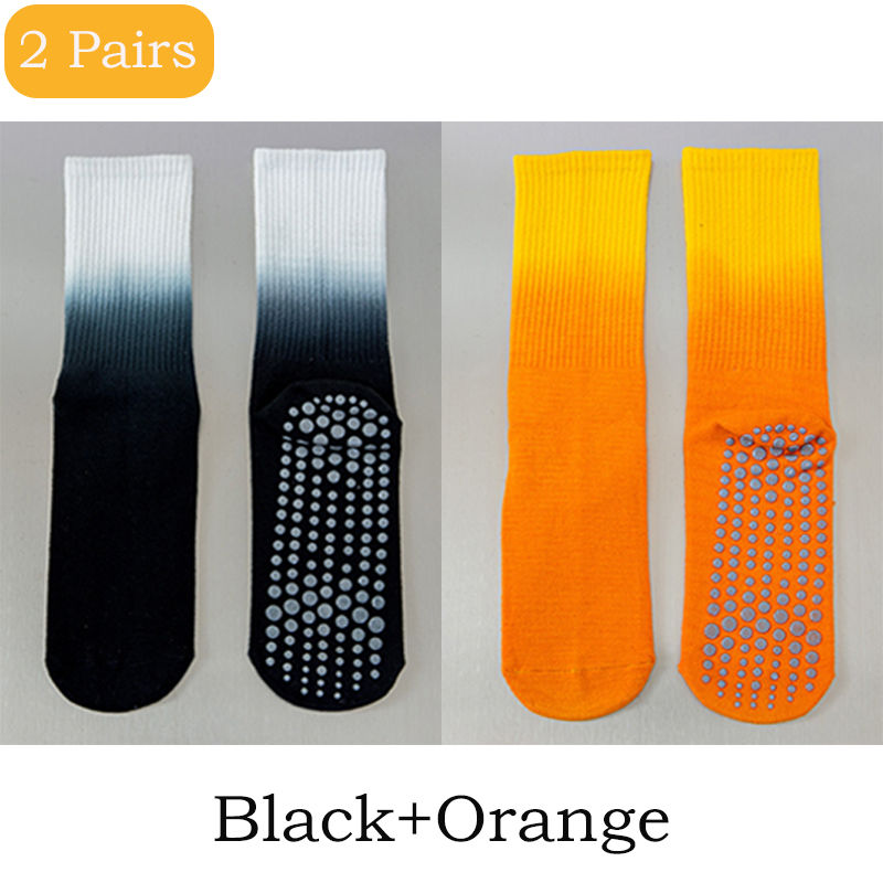 الصورة المصغرة: 2 Pairs Gradient Yoga Socks for Women Sports Socks Cotton Mid-tube Towel Non-sli