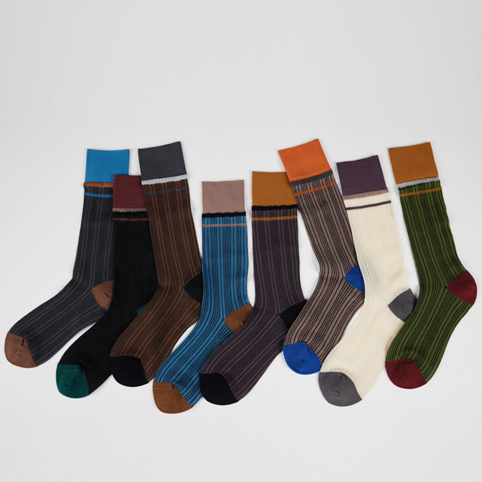 الصورة المصغرة: New Spring/Summer Women's Mid Length Socks Vintage Thin Silk Socks Vertical Stri