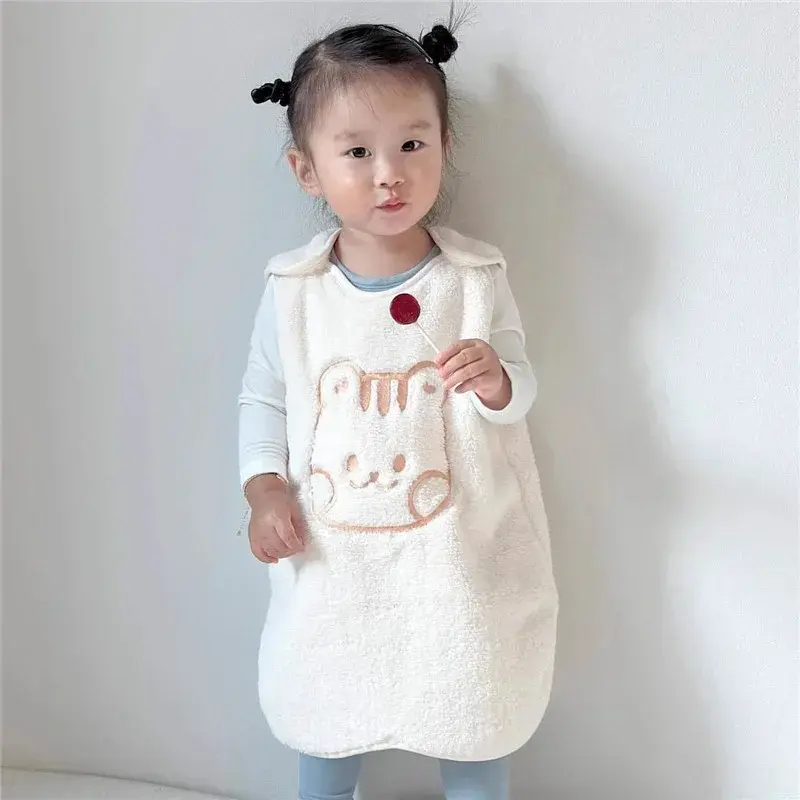 Thumbnail: Winter New Baby Sleeping Robe Coral Plush Soft Warm Boys Girl Bathrobe Cartoon B
