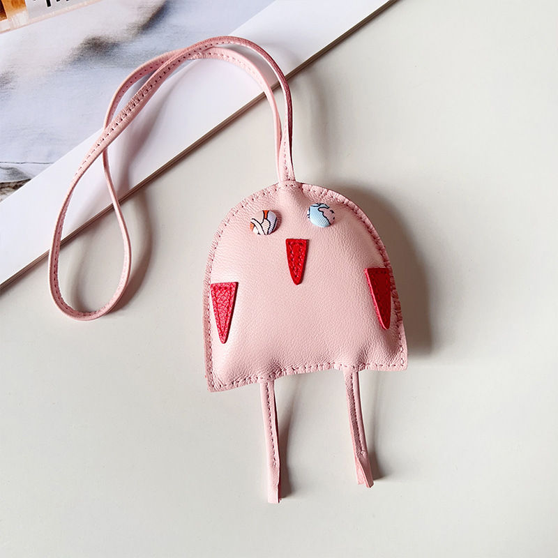 الصورة المصغرة: Light Luxury Designer Owl Bag Pendants New High Quality Genuine Leather Keychain