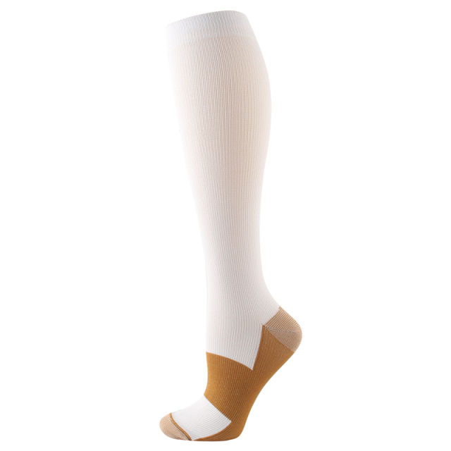 الصورة المصغرة: Compression Socks for Women Medical Varicose Veins Blood Circulation Edema Pregn