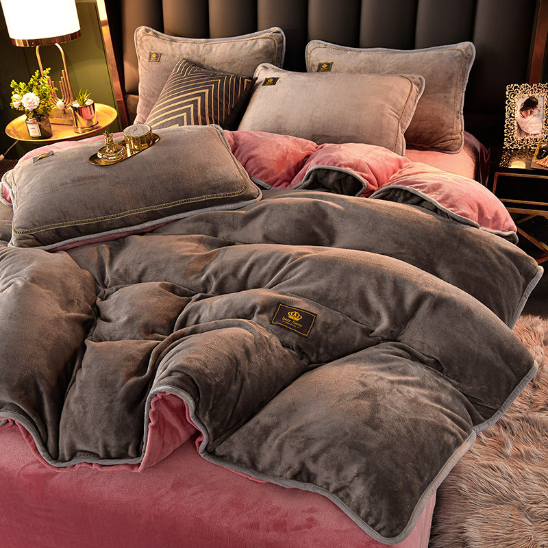 Thumbnail: Winter Thickened Warm Milk Velvet 4-piece Bedding Set Luxury Solid Color Double-