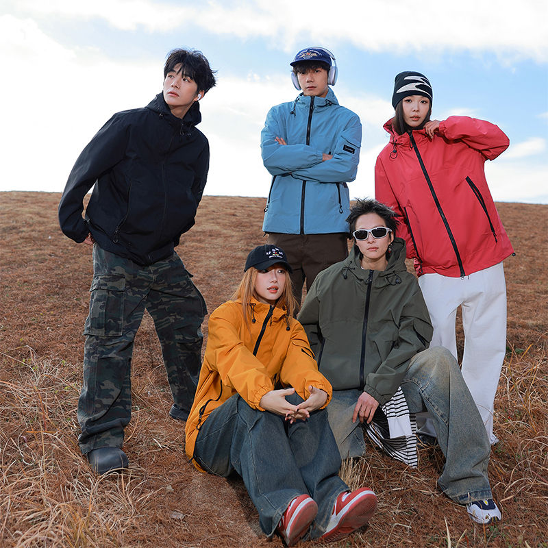 الصورة المصغرة: Cross-border Outdoor Hiking Jacket Women's Windproof Waterproof Mountain Climbin