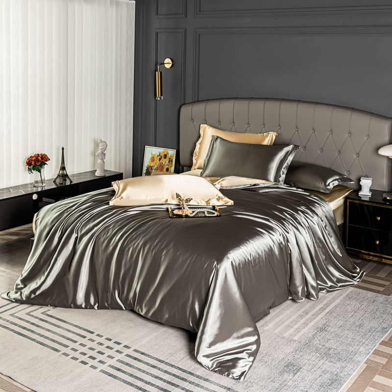Thumbnail: High Quality Bedding Set Skin Friendly Satin Quilt Cover Single Double Full Quee